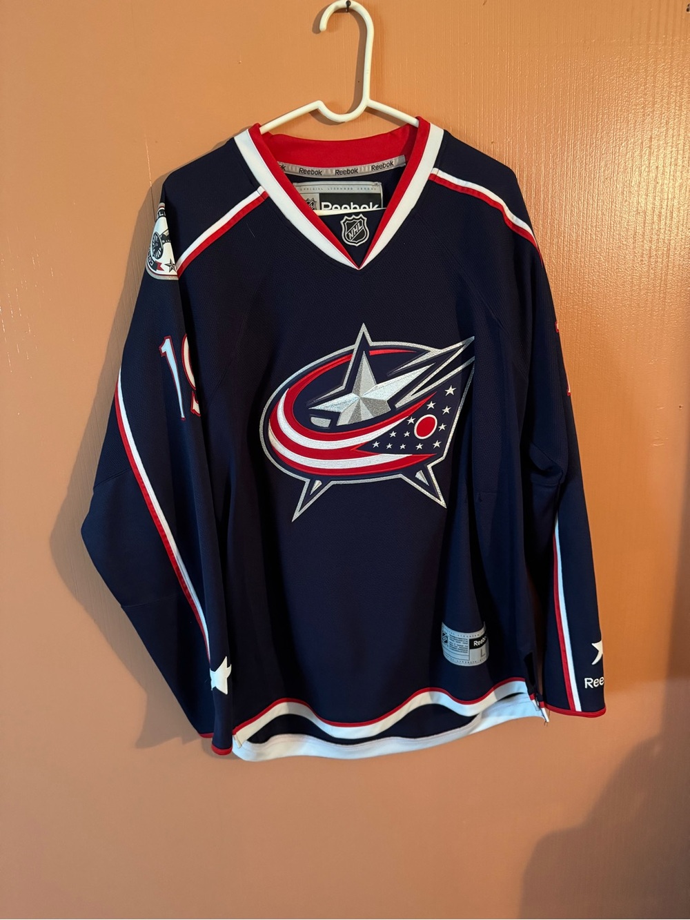 Reebok Ryan Johansen #19 Columbus Blue Jackets NHL Hockey Jersey Men’s Large